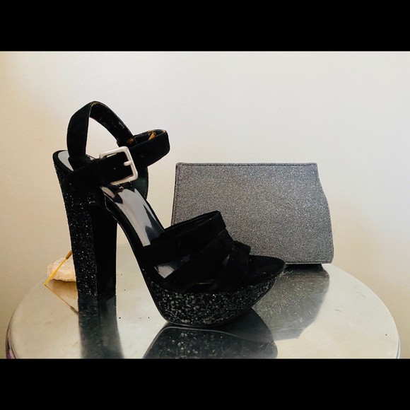 Nine West block heel sandal size 8.5 & free clutch - Picture 2 of 12